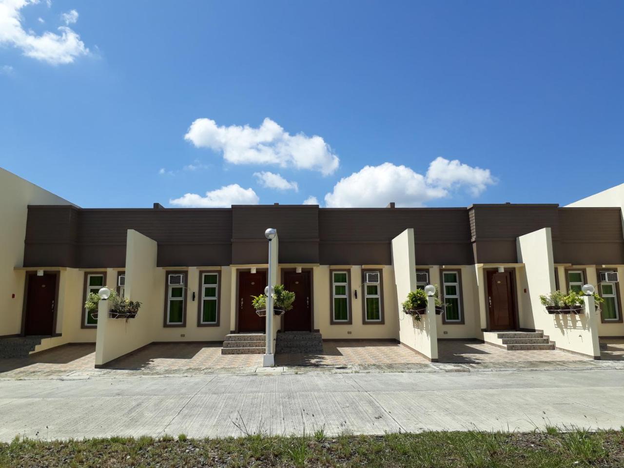 Sea Garden Resort Iloilo Экстерьер фото