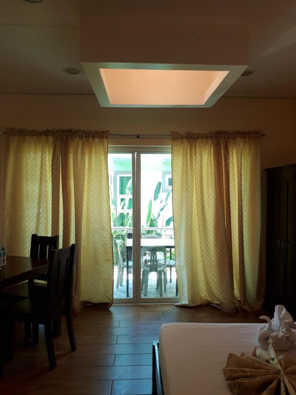 Sea Garden Resort Iloilo Экстерьер фото