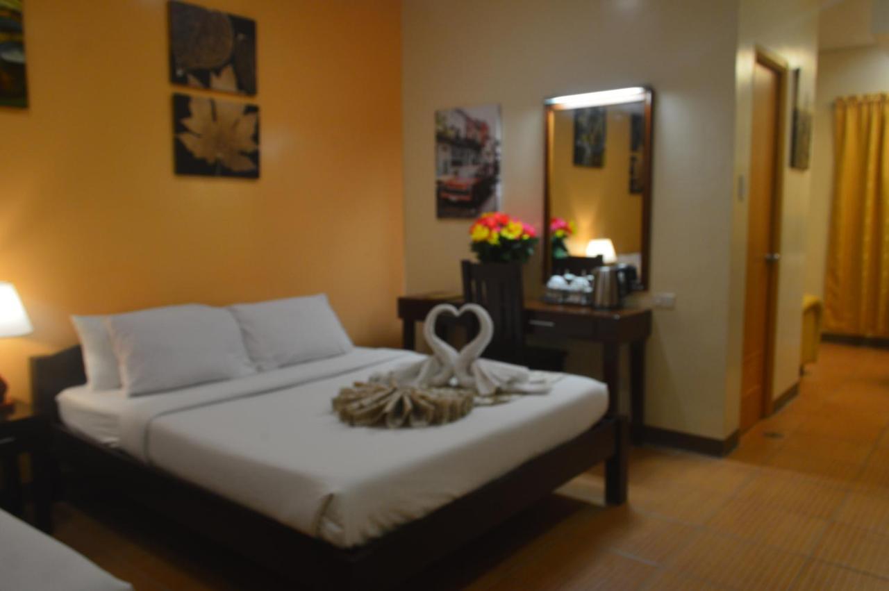 Sea Garden Resort Iloilo Экстерьер фото